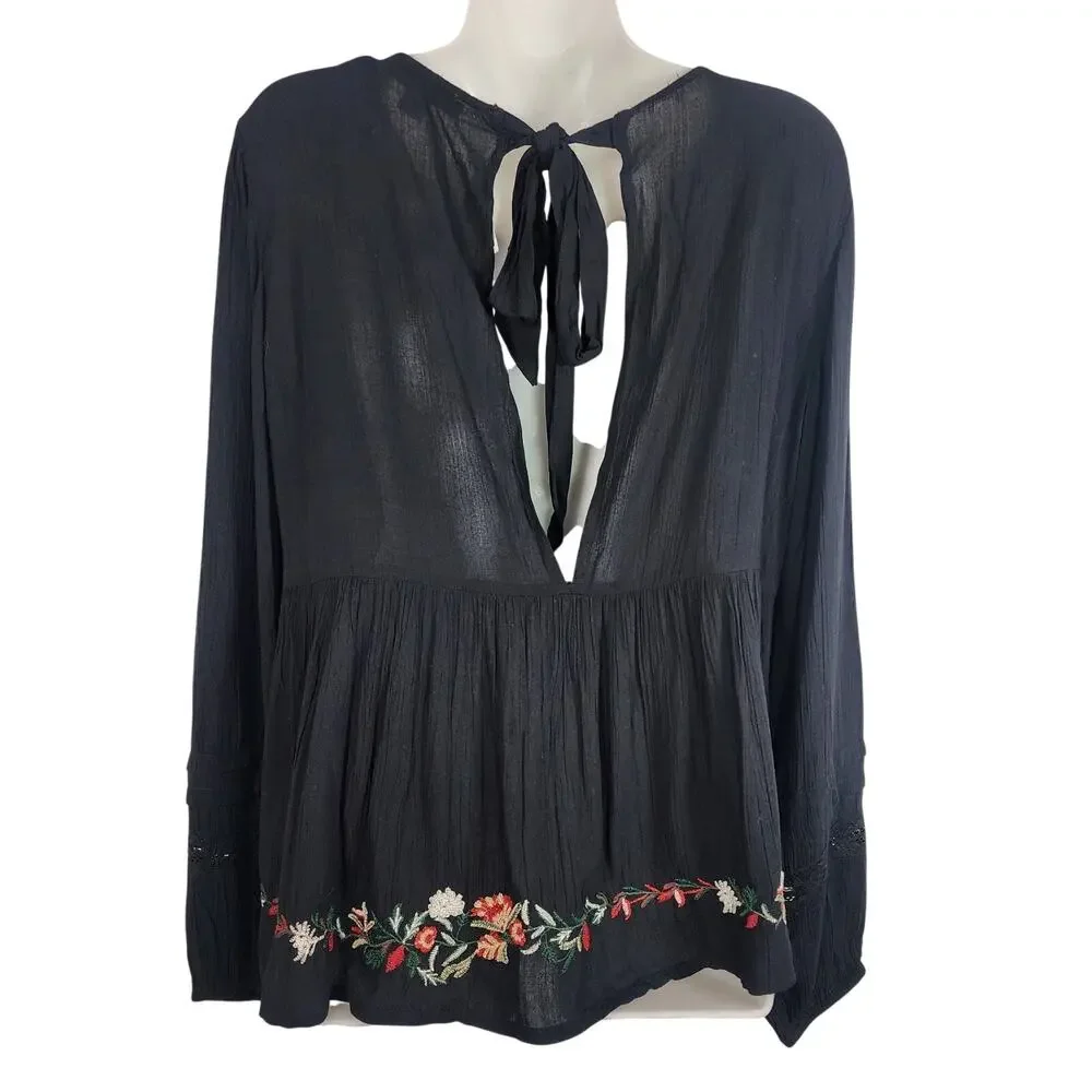 American Eagle Womens Embroidered Peasant Top Peplum Open Back Tie Black Sz XS - Picture 2 of 13